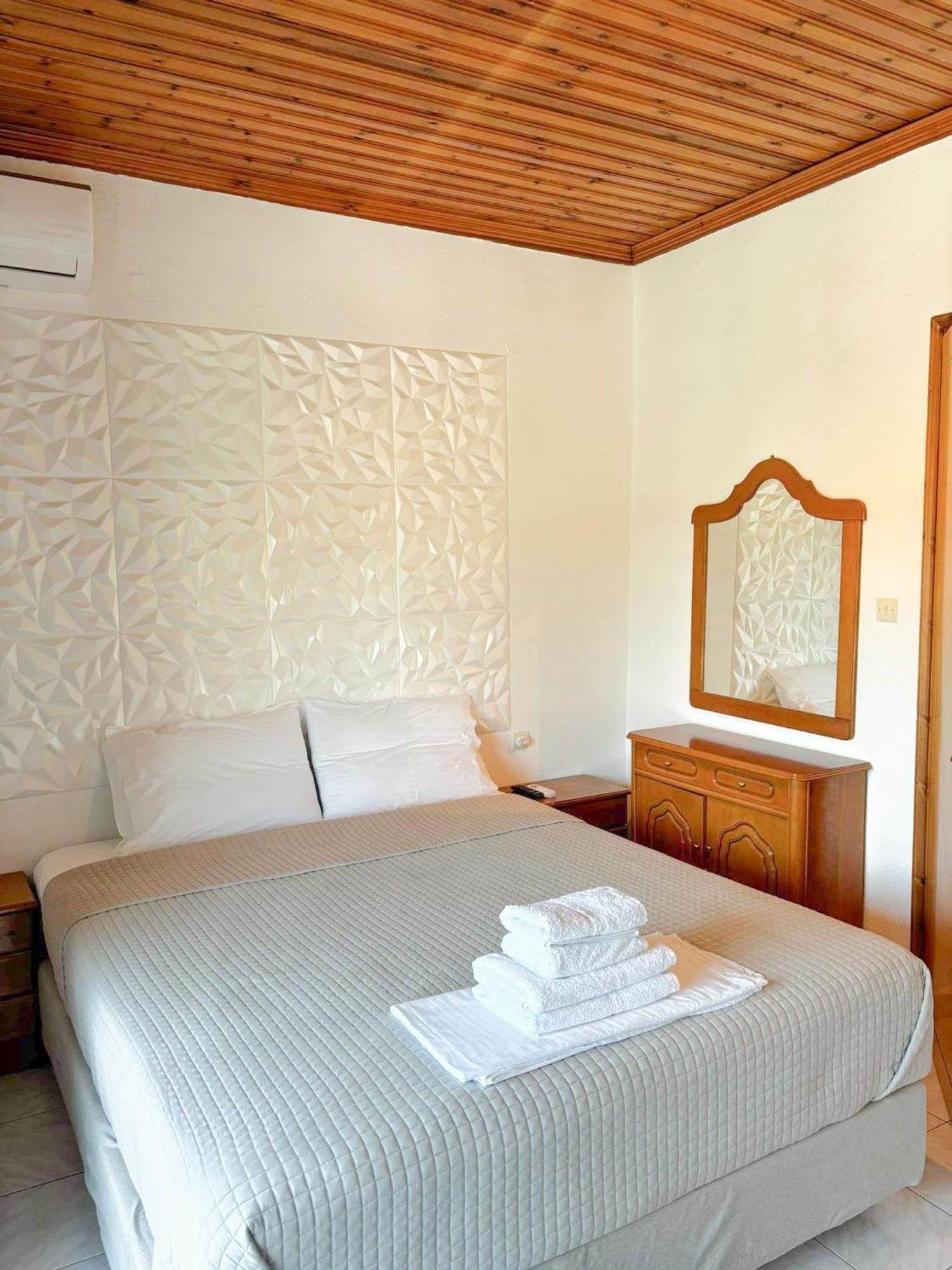 Mak Hotels Potos Exterior photo